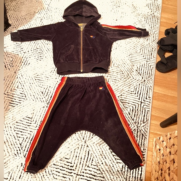 Aviator Nation 2 pieces size 12-18 months - Picture 1 of 3